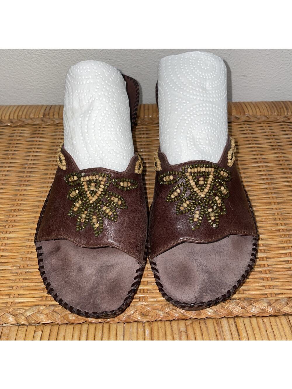 Clarks Artisan 76422 Brown Beaded Leather Open Toe Slides Wedge Sandals Sz 8.5M